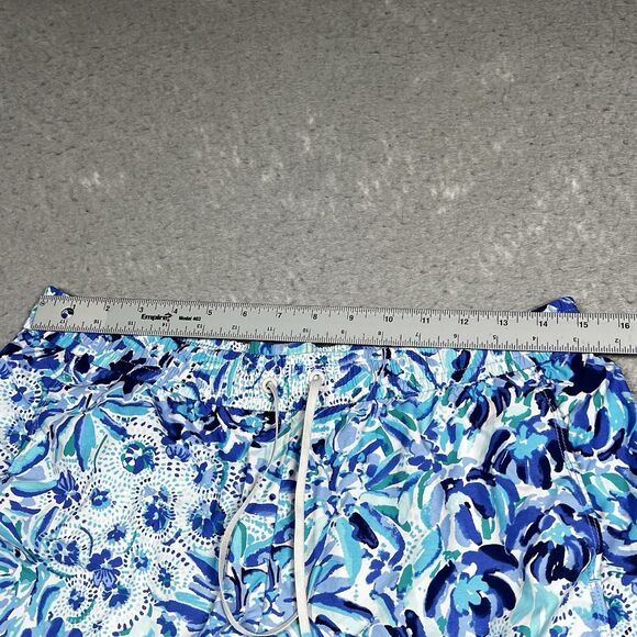 LILLY PULITZER Luxletic Run Around Shorts Womens L Blue Multi Dopamine Boost - Picture 7 of 13